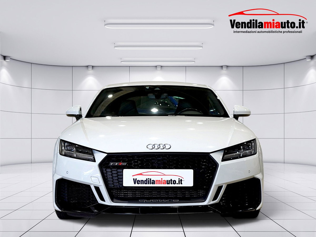 Audi TT RS Coupé 2.5 TFSI quattro S tronic (2)