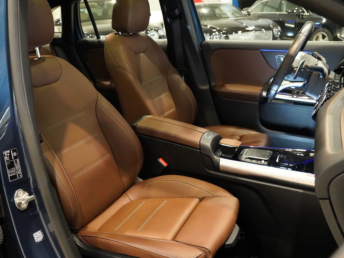 Mercedes-Benz GLA SUV 35 4Matic AMG (10)