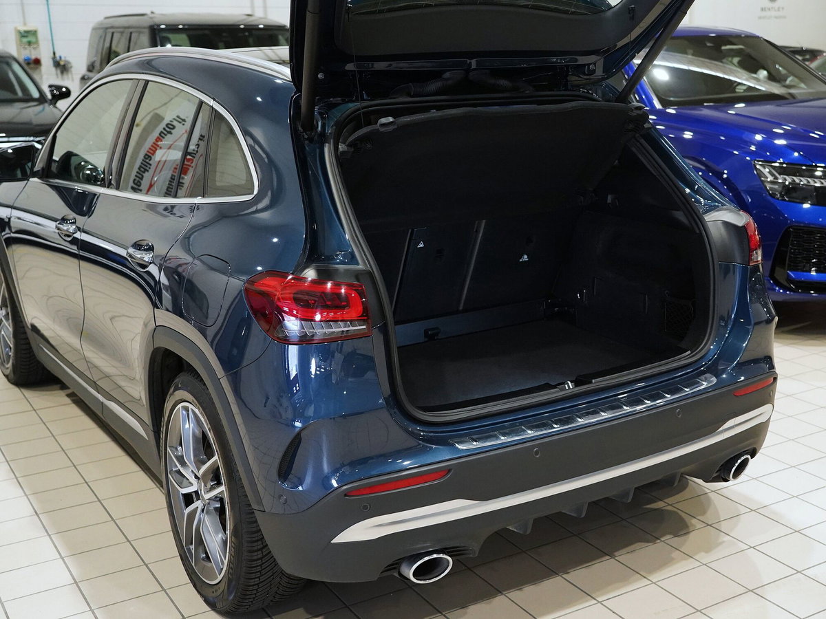 Mercedes-Benz GLA SUV 35 4Matic AMG (16)