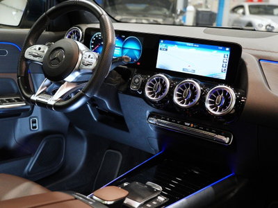 Mercedes-Benz GLA SUV 35 4Matic AMG (9)
