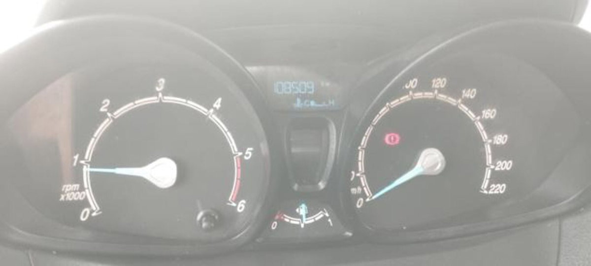 Ford Transit Courier 1.5 TDCi 75CV  Entry (8)