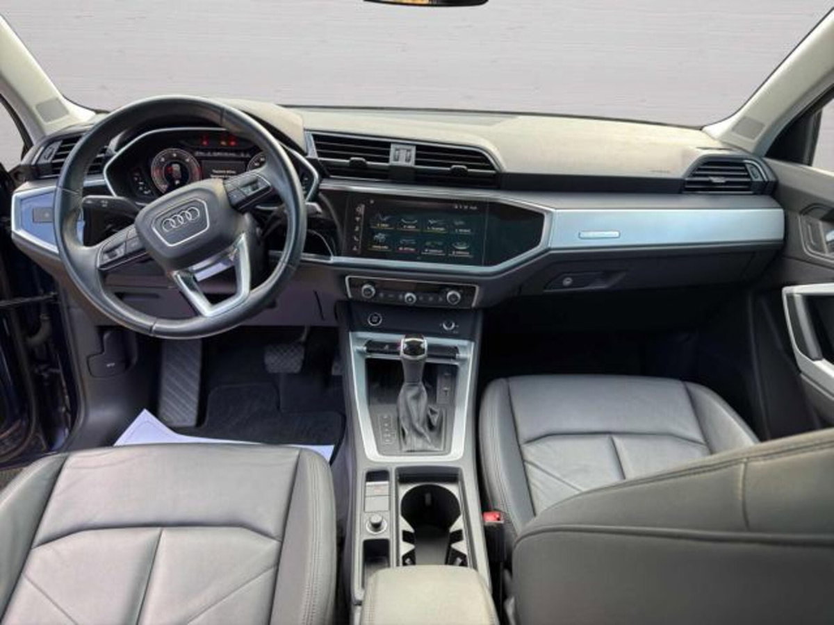 Audi Q3 40 TDI quattro S tronic Business (12)