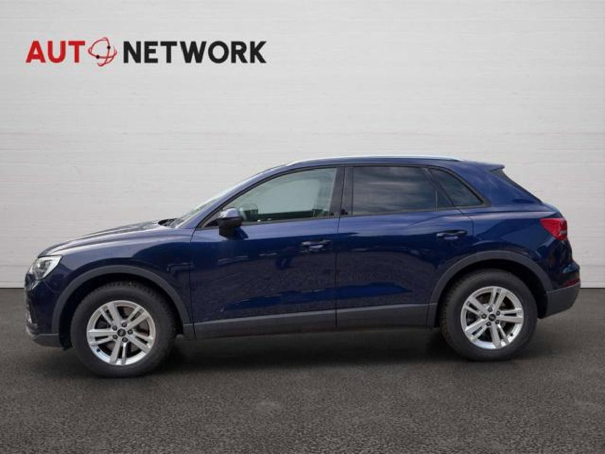 Audi Q3 40 TDI quattro S tronic Business (7)