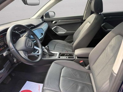 Audi Q3 40 TDI quattro S tronic Business (9)
