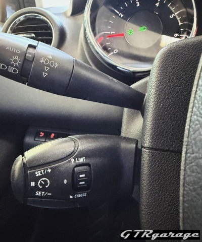 Peugeot 3008 1.6 VTi 120CV Access (14)