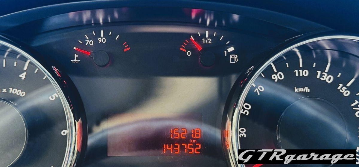 Peugeot 3008 1.6 VTi 120CV Access (8)