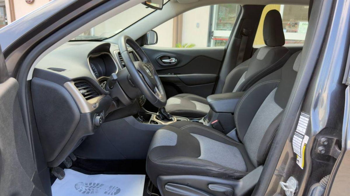 Jeep Cherokee 2.0 Mjt II Longitude (15)