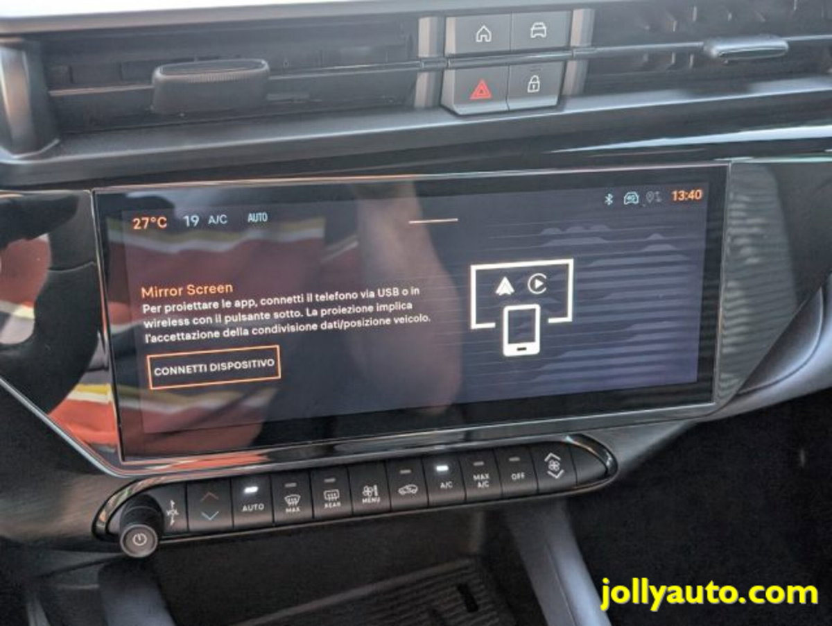 Alfa Romeo Junior 1.2 ibrida 145cv edct6 (11)