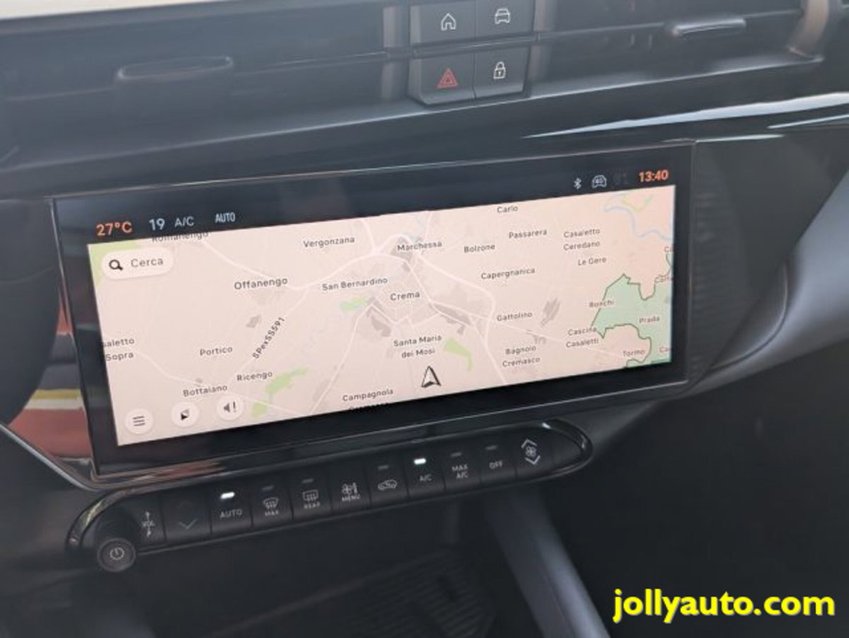 Alfa Romeo Junior 1.2 ibrida 145cv edct6 (13)