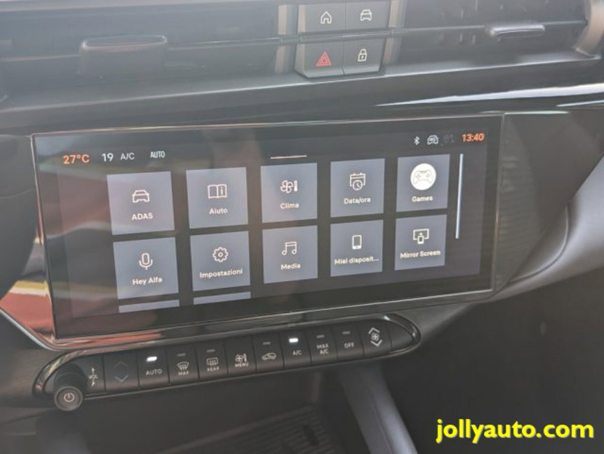 Alfa Romeo Junior 1.2 ibrida 145cv edct6 (15)