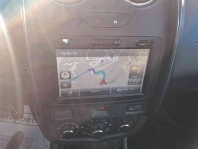 Dacia Duster 1.5 dCi 110CV 4x2 Ambiance (9)