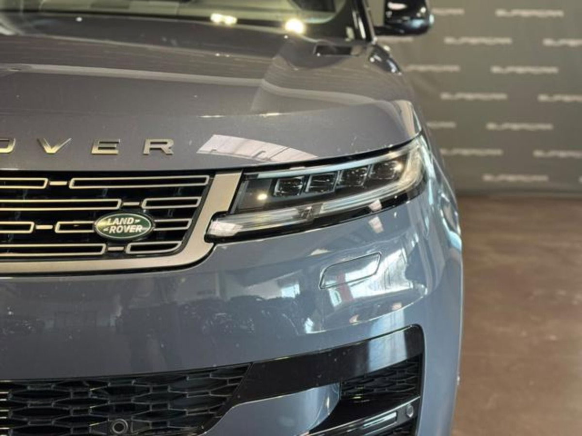 Land Rover Range Rover Sport 3.0D l6 249 CV HSE Dynamic Stealth (7)