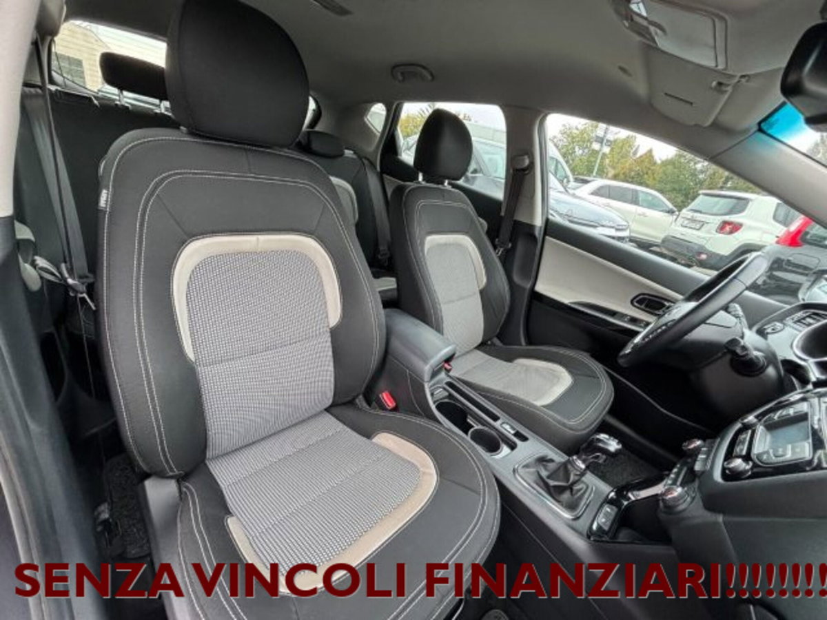 Kia cee'd 1.4 CVVT 5 porte Cool (9)