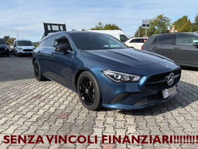Mercedes-Benz CLA Shooting Brake 200 d Automatic 4Matic Shooting Brake Business (3)