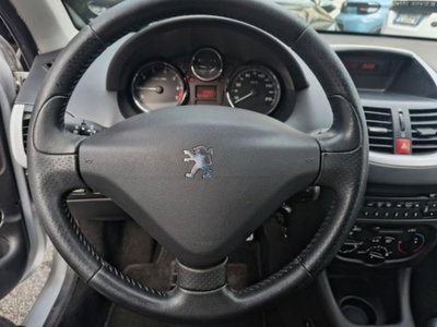 Peugeot 206 60CV 5p. Trendy (10)