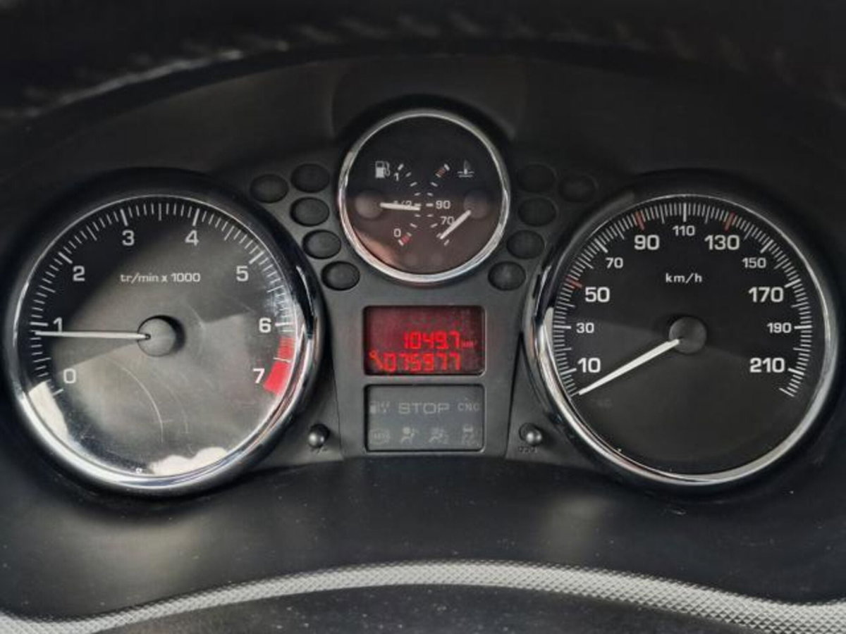 Peugeot 206 60CV 5p. Trendy (11)