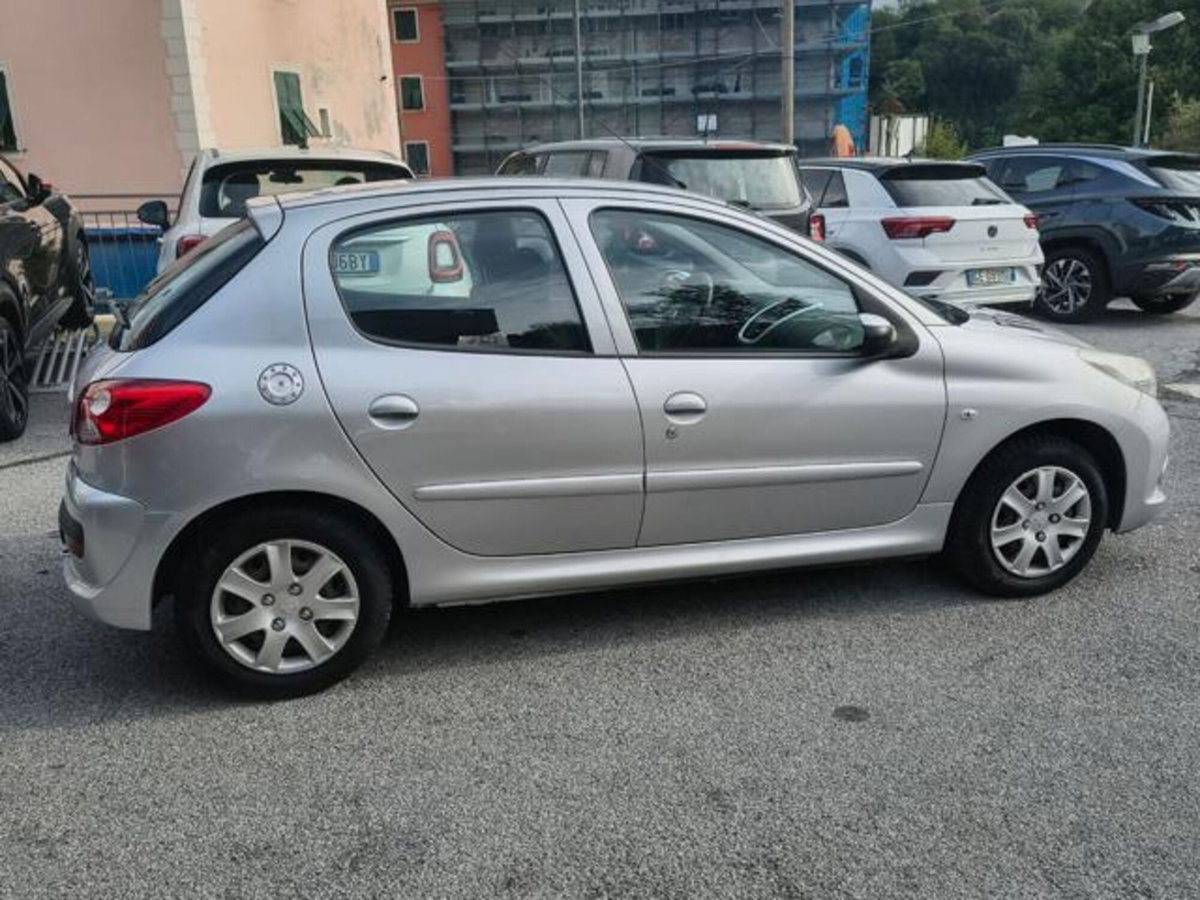 Peugeot 206 60CV 5p. Trendy (4)