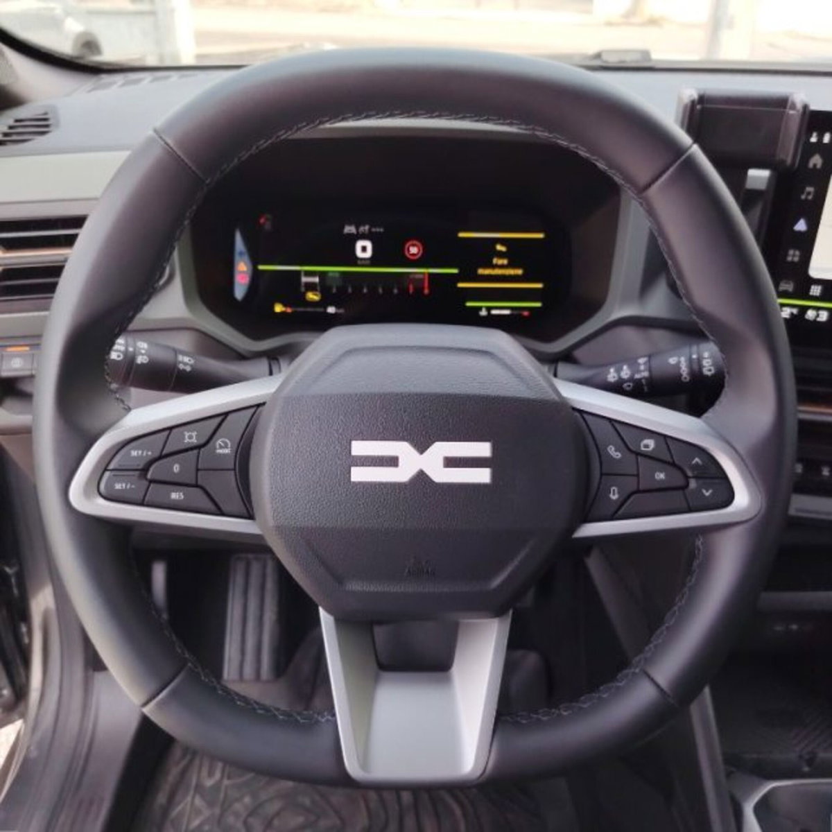 Dacia Bigster 1.2 mild hybrid-G Extreme 140cv auto (14)
