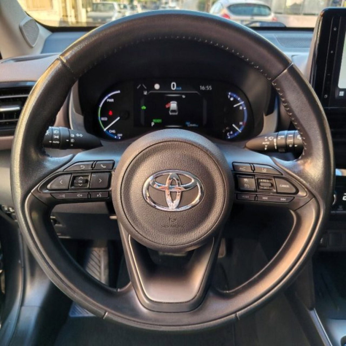 Toyota Yaris Cross 1.5 Hybrid 5p. E-CVT Lounge (13)