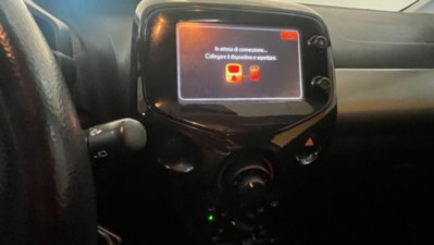 Citroen C1 C1 VTi 68 5 porte Shine (10)