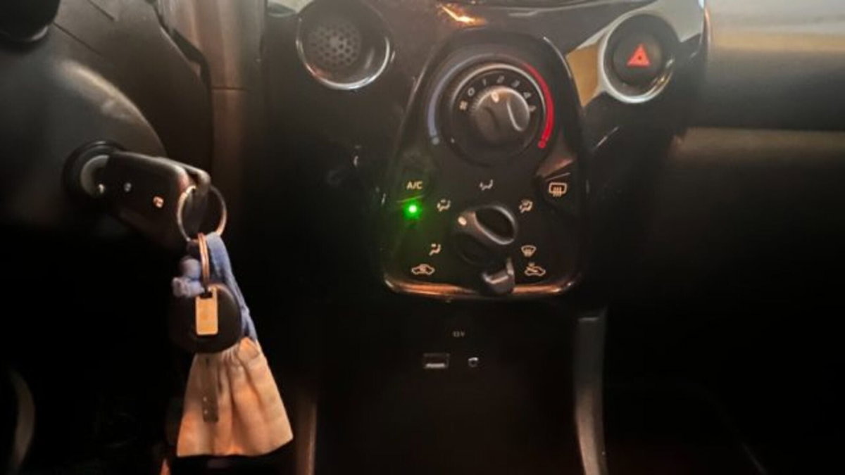 Citroen C1 C1 VTi 68 5 porte Shine (12)