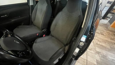 Citroen C1 C1 VTi 68 5 porte Shine (8)