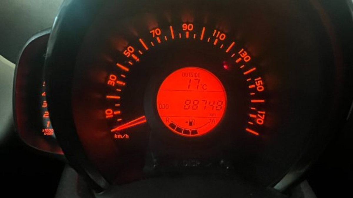Citroen C1 C1 VTi 68 5 porte Shine (9)