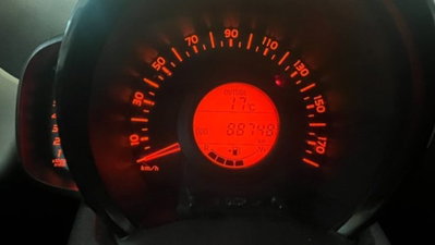 Citroen C1 C1 VTi 68 5 porte Shine (9)
