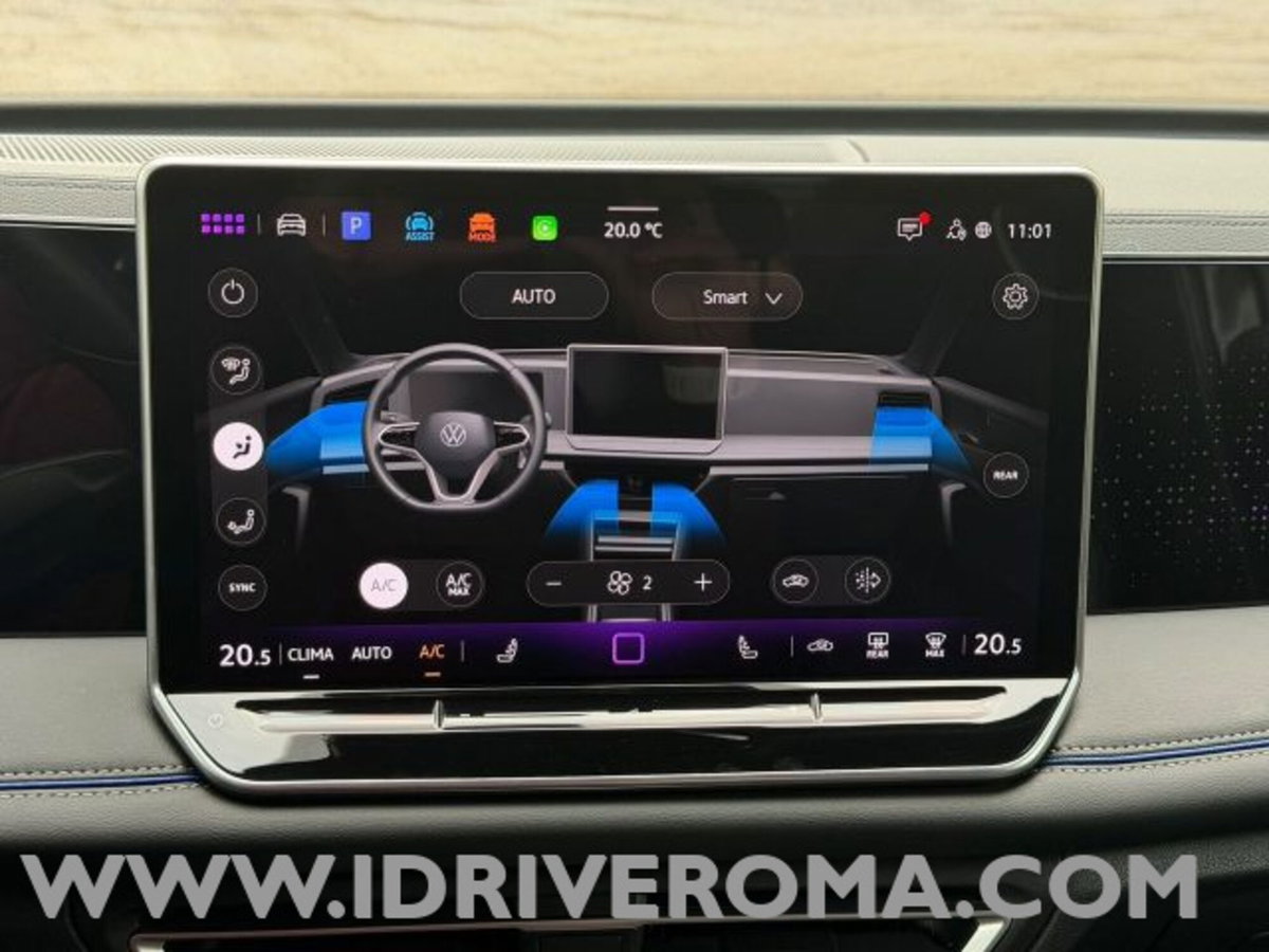 Volkswagen Tiguan Allspace 2.0 tdi R-Line 150cv dsg (14)