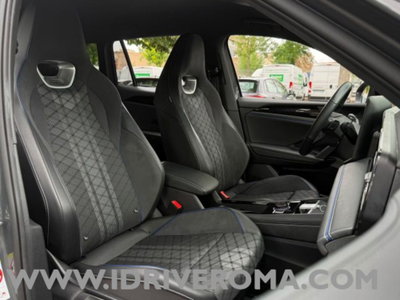 Volkswagen Tiguan Allspace 2.0 tdi R-Line 150cv dsg (8)