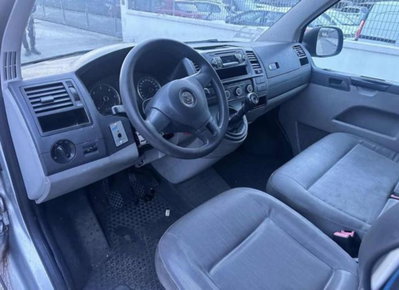 Volkswagen Veicoli Commerciali Transporter Furgone 2.0 TDI 102CV PC Furgone (9)