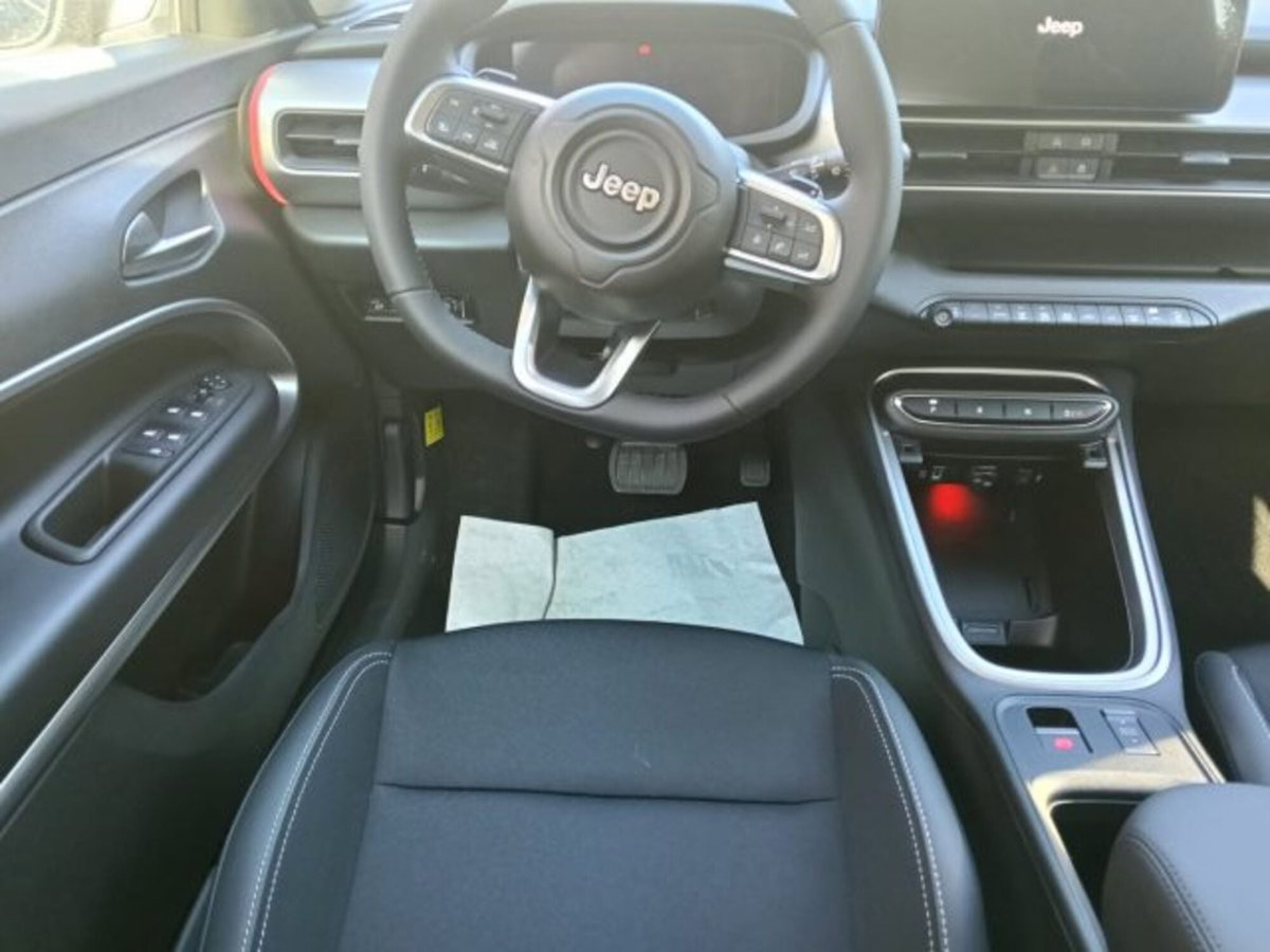 Jeep Avenger 1.2 turbo Summit fwd 100cv (14)