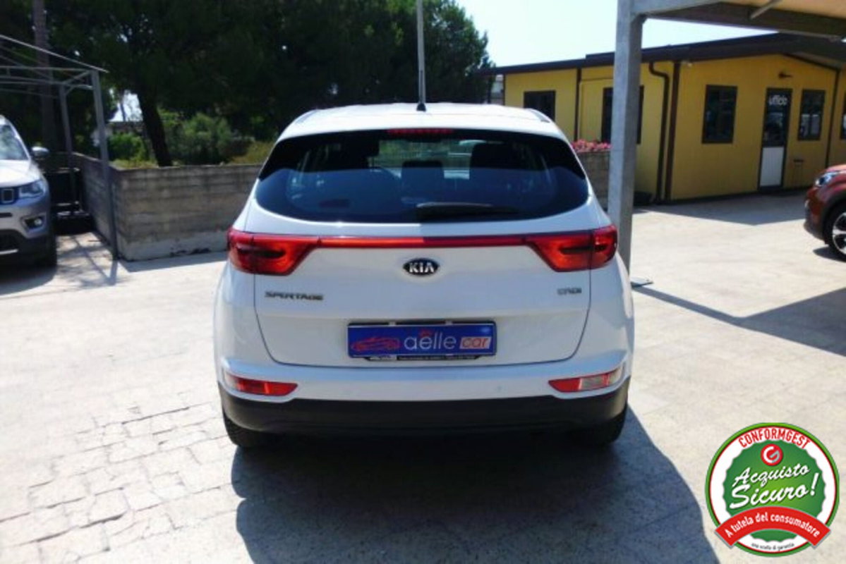 Kia Sportage 1.7 CRDI 2WD Cool (6)