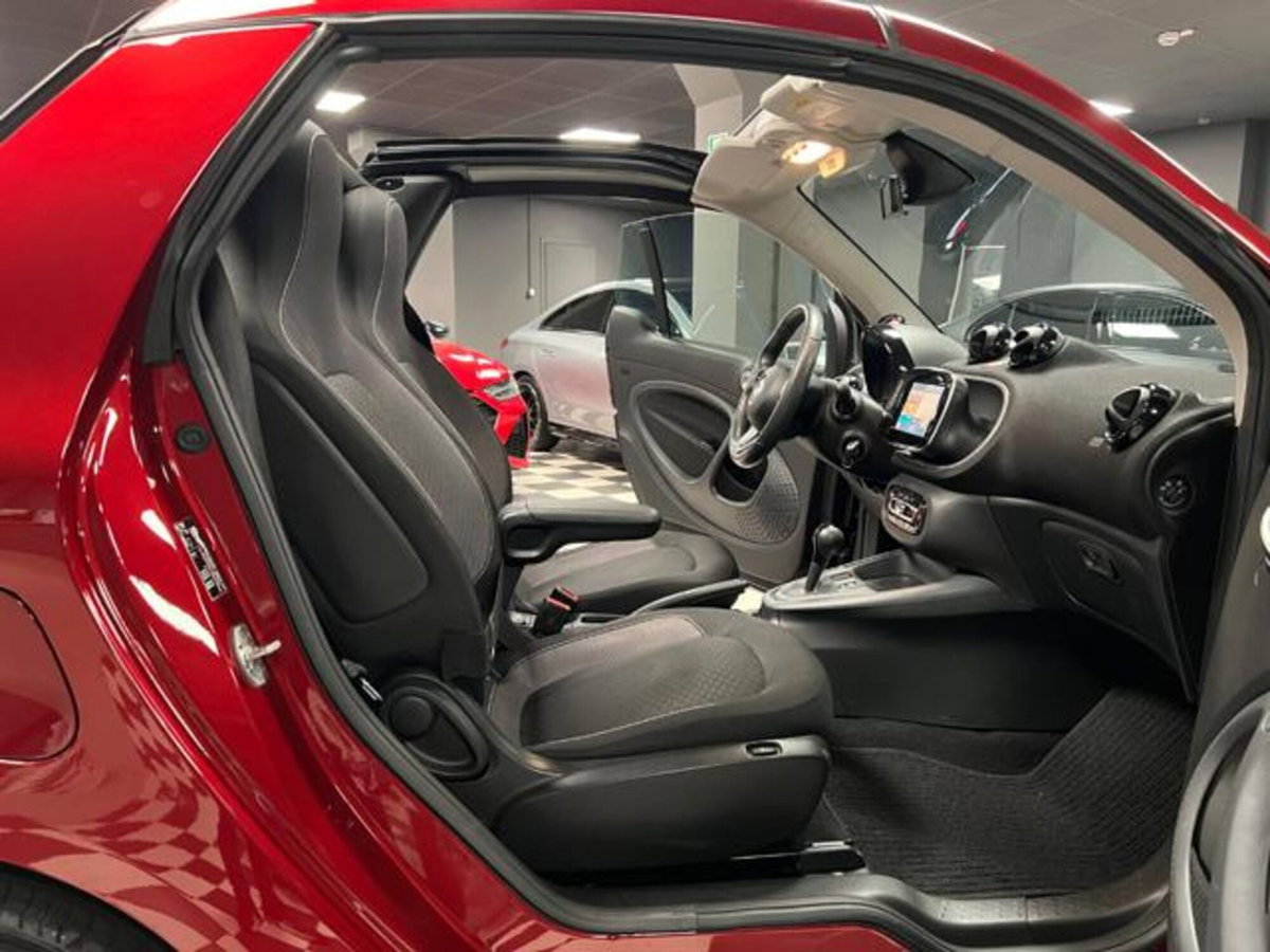 smart Fortwo Cabrio EQ cabrio Suitered (22kW) (15)