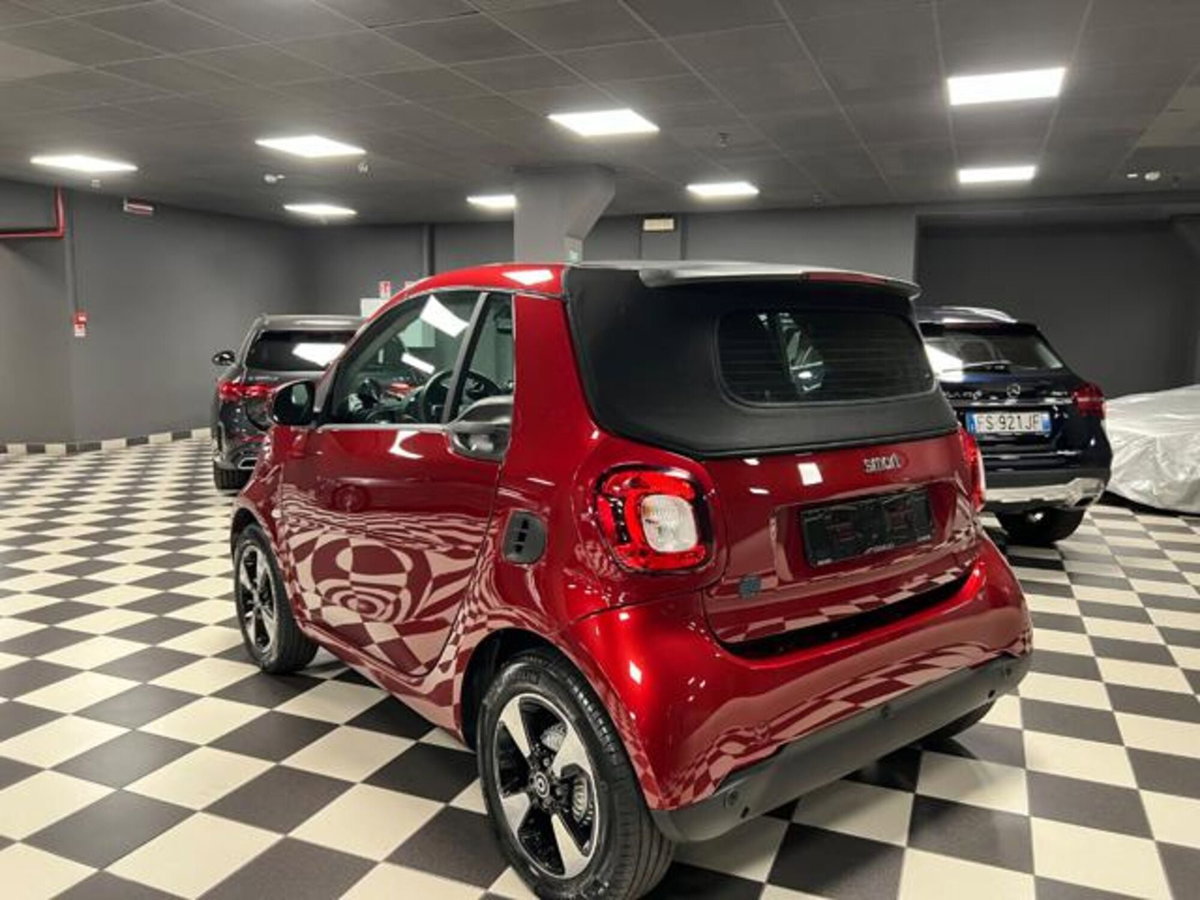 smart Fortwo Cabrio EQ cabrio Suitered (22kW) (3)