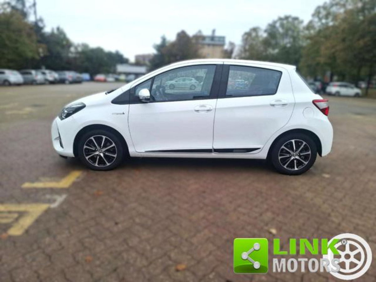Toyota Yaris Cross 1.5 Hybrid 5p. E-CVT Active (2)