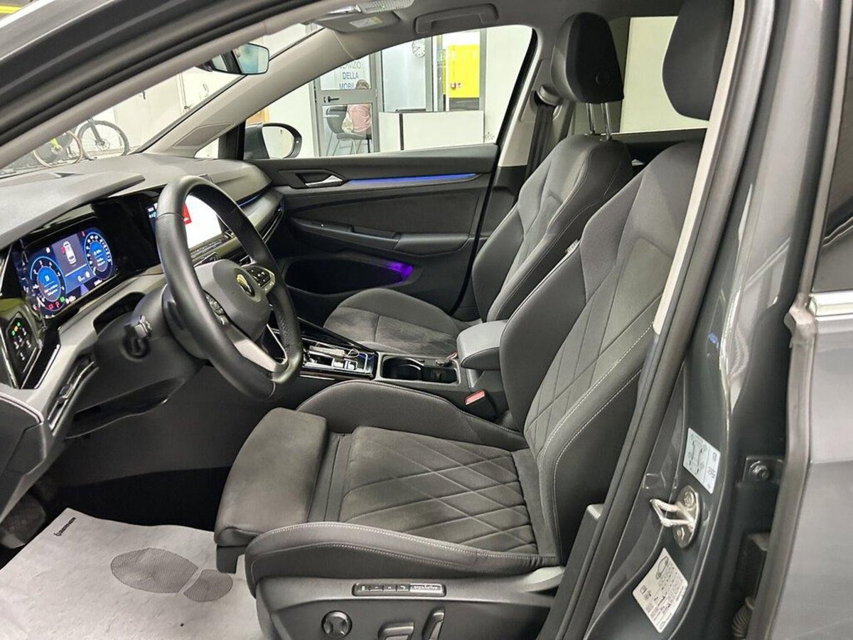 Volkswagen Golf Variant 2.0 TDI 150 CV DSG SCR 4Motion Style (7)