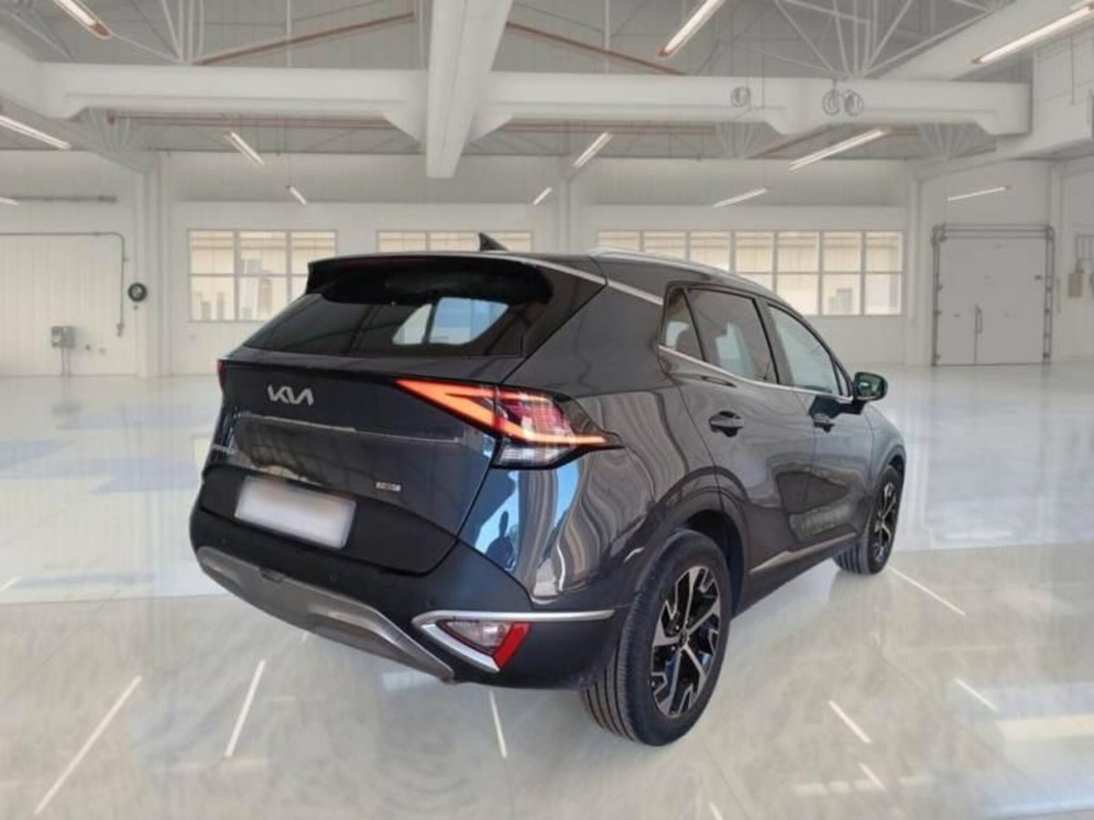 Kia Sportage 1.6 TGDi HEV AT Style (2)