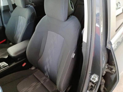 Kia Sportage 1.6 TGDi HEV AT Style (9)