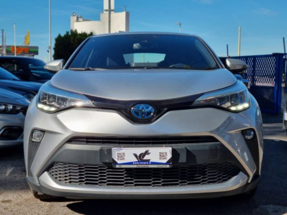 Toyota Toyota C-HR 1.8 Hybrid E-CVT Active (2)