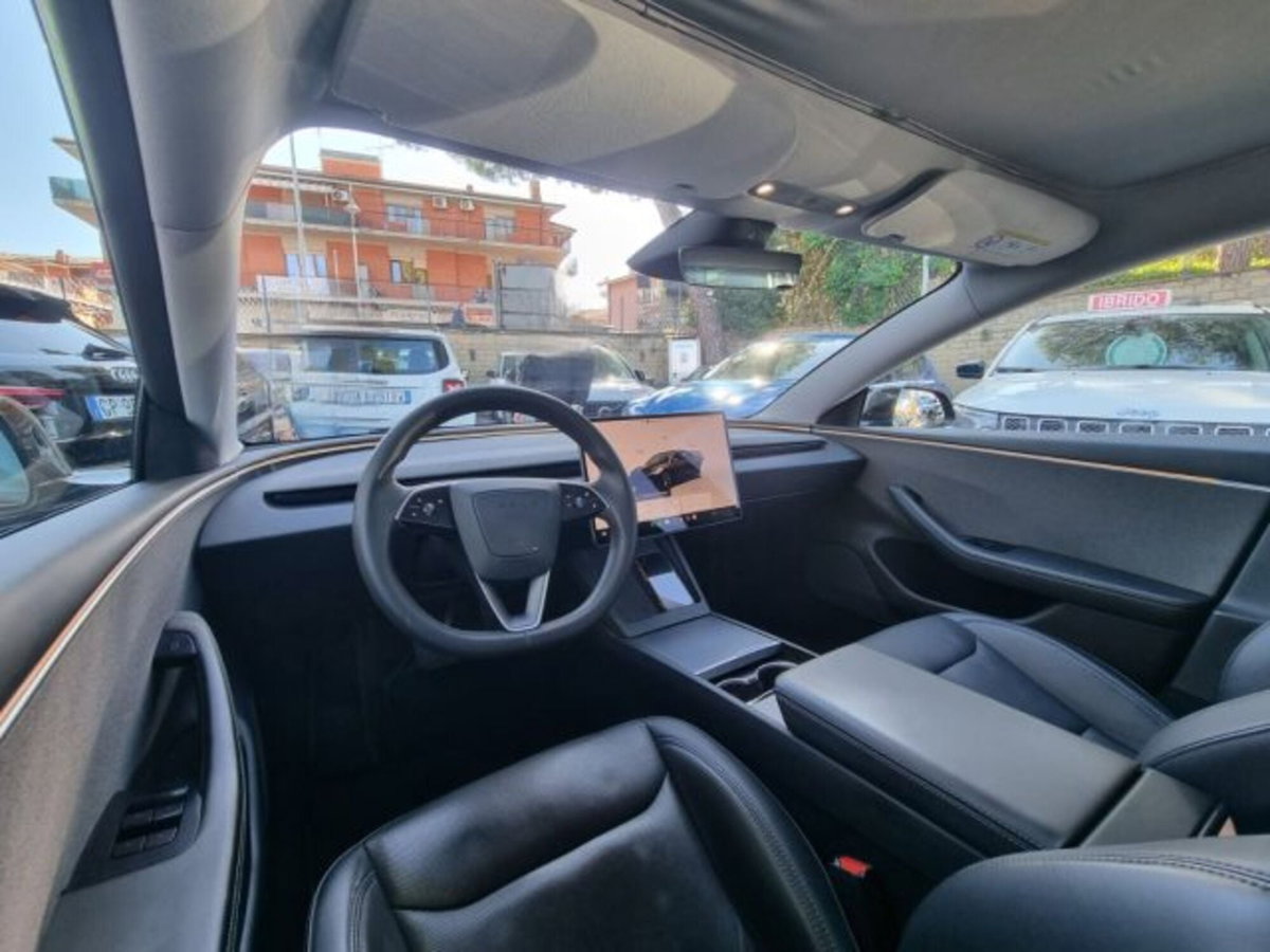 Tesla Model 3 Model 3 RWD (10)