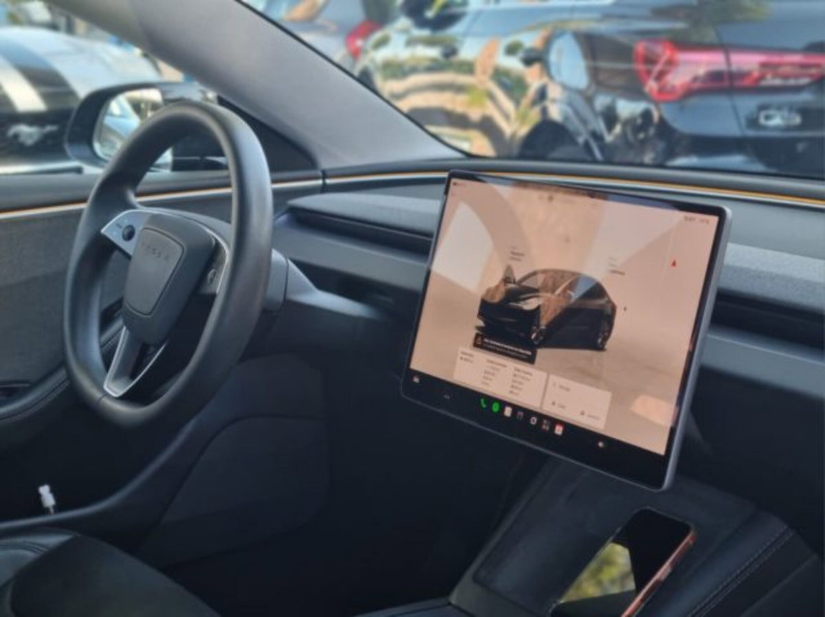 Tesla Model 3 Model 3 RWD (14)
