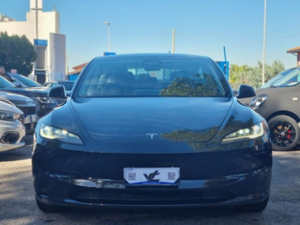 Tesla Model 3 Model 3 RWD (2)