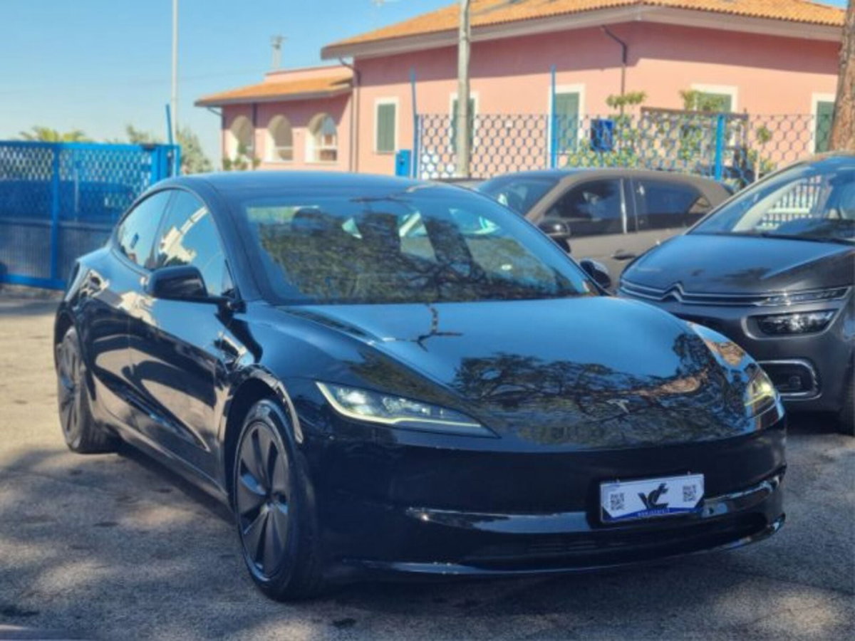 Tesla Model 3 Model 3 RWD (3)