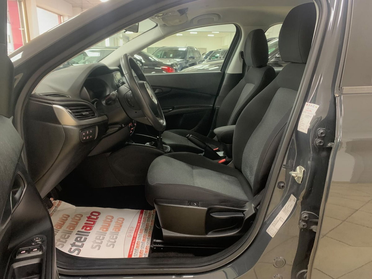 Fiat Tipo Tipo 1.4 T-Jet 120CV 5 porte Mirror (10)