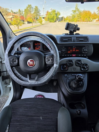 Fiat Panda 1.3 MJT 95 CV S&S 4x4 (11)