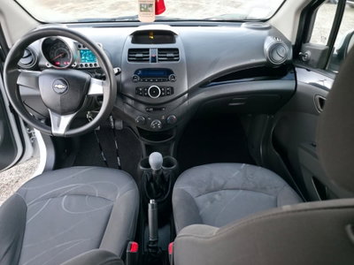 Chevrolet Spark 1.0 LS GPL Eco Logic (9)