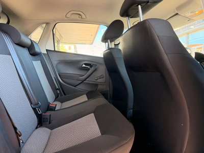 Volkswagen Polo 1.2 70 CV 5p. Comfortline (13)