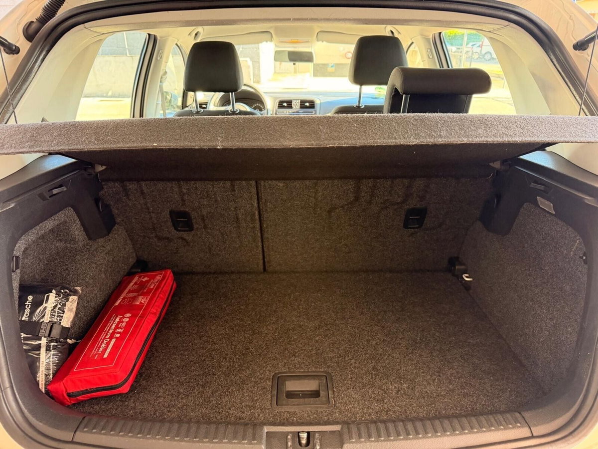 Volkswagen Polo 1.2 70 CV 5p. Comfortline (15)