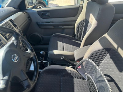 Nissan X-Trail 2.2 dCi Elegance (5)